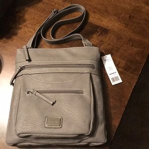 NWT Kohl’s gray crossbody purse